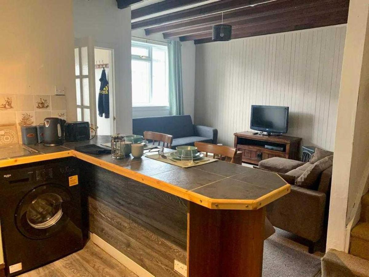 Cottage In Kilmun Argyll - 2 Bedrooms Sleeps 2 (Adults Only) دُنون المظهر الخارجي الصورة