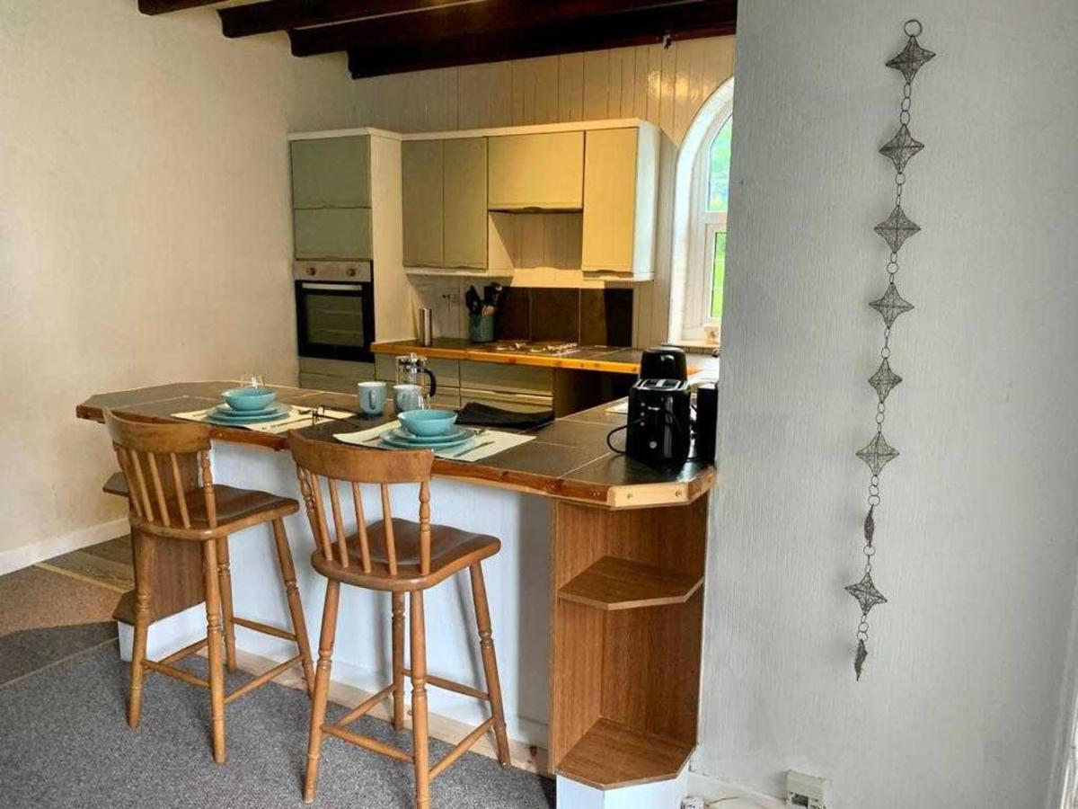 Cottage In Kilmun Argyll - 2 Bedrooms Sleeps 2 (Adults Only) دُنون المظهر الخارجي الصورة