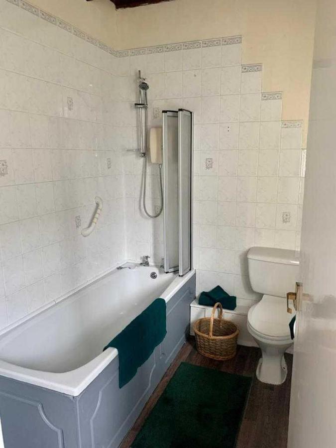 Cottage In Kilmun Argyll - 2 Bedrooms Sleeps 2 (Adults Only) دُنون المظهر الخارجي الصورة